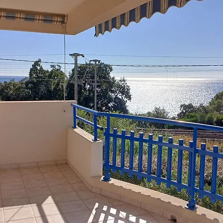 3 Pieces A 200m Des Plages, St-raphael - Fr-1-226a-201 *